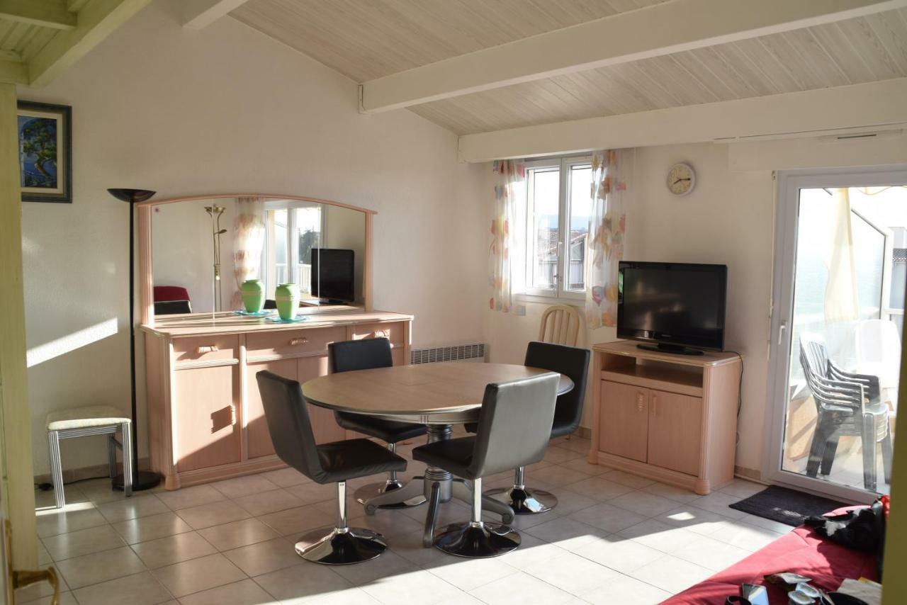 Apartment Le Lagon Bleu - Frejus